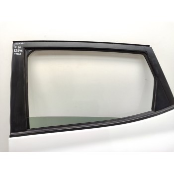 Recambio de puerta trasera izquierda para hyundai ix20 gls comfort referencia OEM IAM   