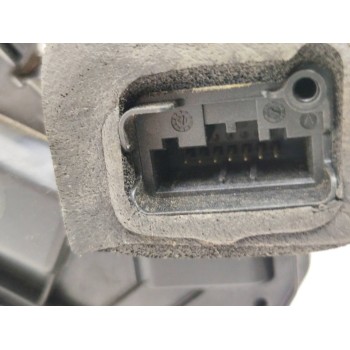 Recambio de cerradura puerta delantera derecha para volkswagen polo (6r1) advance referencia OEM IAM 5K1837016E  