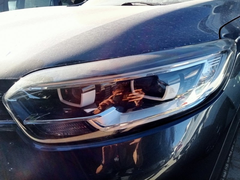 Recambio de faro izquierdo para renault kadjar experience referencia OEM IAM   