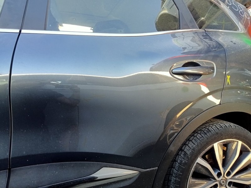 Recambio de puerta trasera izquierda para renault kadjar experience referencia OEM IAM 821013004R  