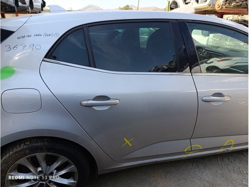 Recambio de puerta trasera derecha para renault megane iv berlina 5p limited referencia OEM IAM 821003398R  
