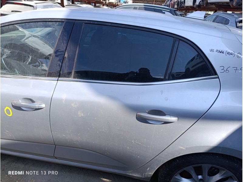 Recambio de puerta trasera izquierda para renault megane iv berlina 5p limited referencia OEM IAM 821011161R  