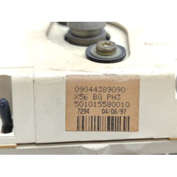 Recambio de cuadro instrumentos para renault trafic (desde 5.89) p 1400 referencia OEM IAM 7700308313  