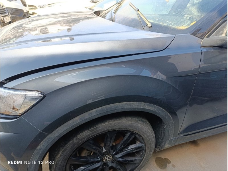 Recambio de aleta delantera izquierda para volkswagen t-roc advance referencia OEM IAM 2GA821021  