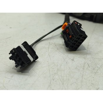 Recambio de retrovisor derecho para peugeot 208 (p2) allure referencia OEM IAM 98471894XT  