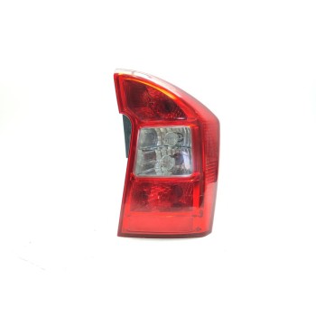 PILOTO TRASERO DERECHO 92402100R 