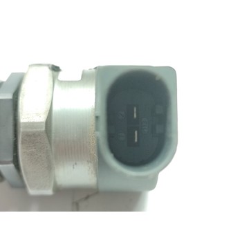 Recambio de rampa inyectora para bmw x3 (e83) 2.0d referencia OEM IAM 780912802  