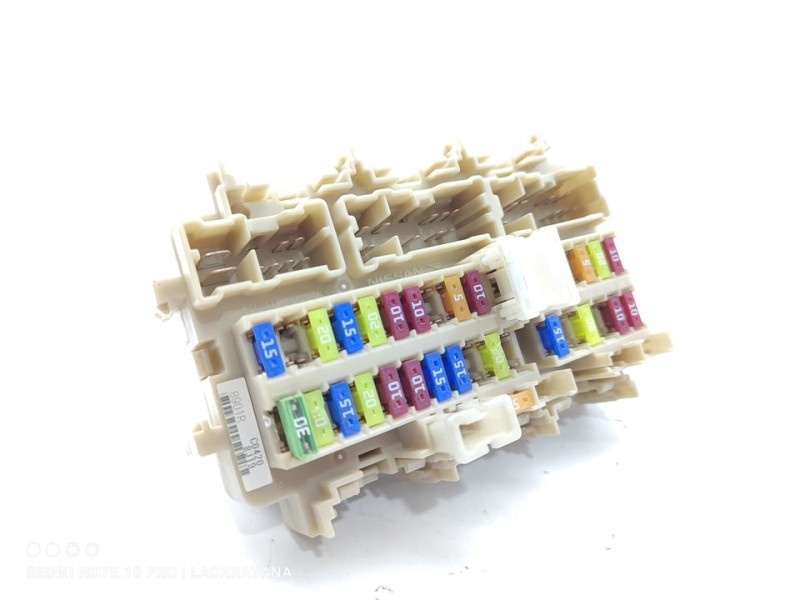 Recambio de caja reles / fusibles para renault kadjar life referencia OEM IAM 8901R  