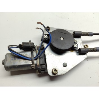 Recambio de elevalunas delantero derecho para peugeot 306 berlina 4 puertas (s1) style d referencia OEM IAM D334601  