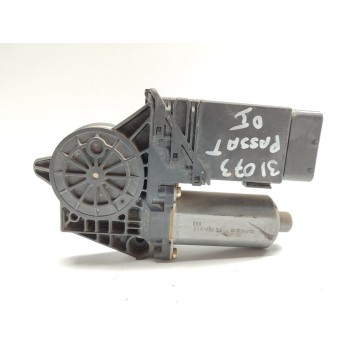 Recambio de motor elevalunas delantero izquierdo para volkswagen passat berlina (3b2) comfortline referencia OEM IAM 0130821695 