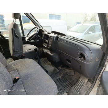 ford transit caja cerrada, media (fy) (2000 =>) del año 2004