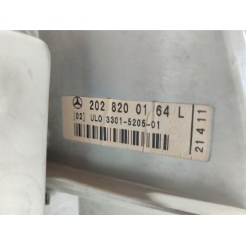 Recambio de piloto trasero izquierdo para mercedes-benz clase c (w202) berlina 220 diesel (202.121) referencia OEM IAM 202820016