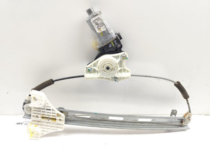 Recambio de elevalunas trasero derecho para hyundai i20 go referencia OEM IAM 83404C7010  