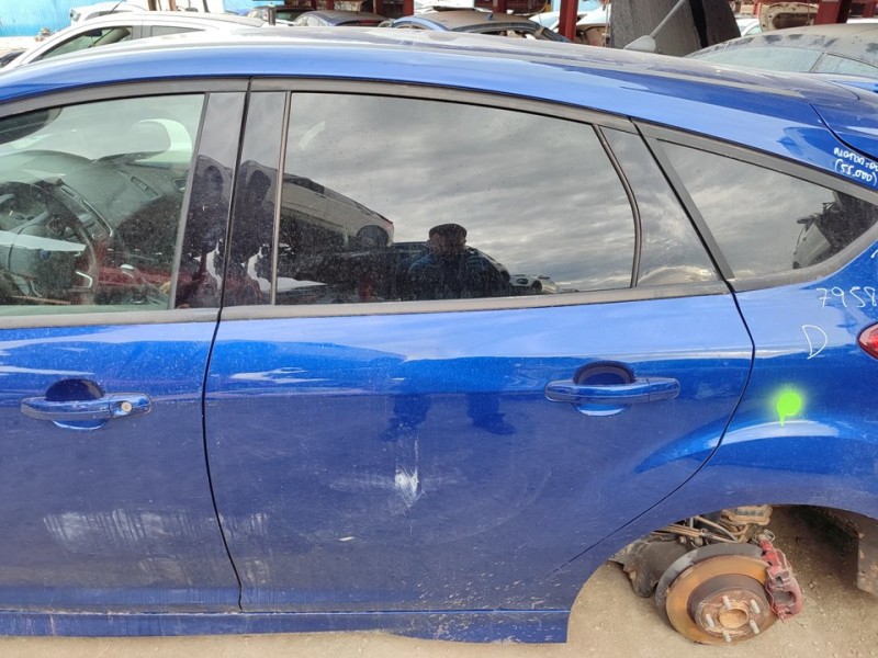 Recambio de puerta trasera izquierda para ford focus lim. st-line referencia OEM IAM PBM51A24631BF  
