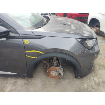 Recambio de aleta delantera derecha para peugeot 2008 (p1) allure referencia OEM IAM 9825439080  