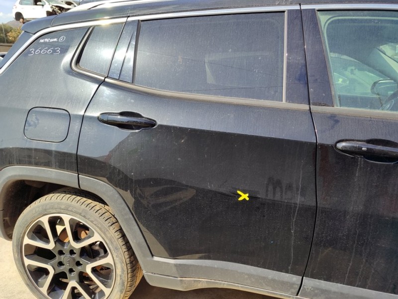 Recambio de puerta trasera derecha para jeep compass ii limited 4x2 referencia OEM IAM 52243979  