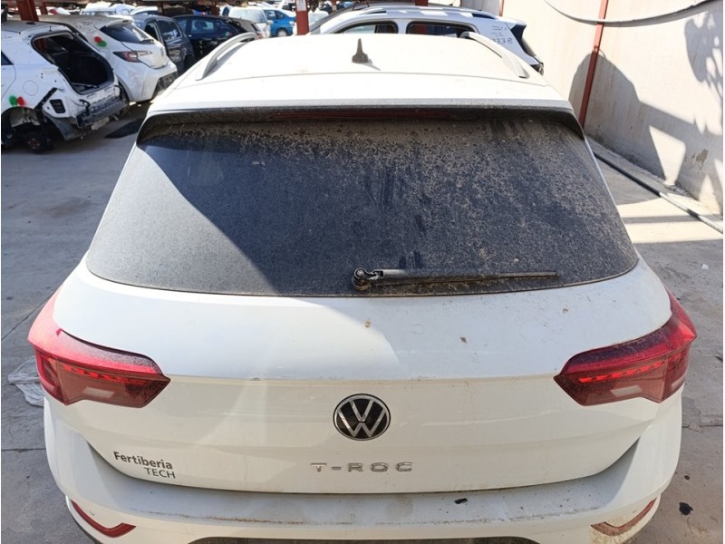 Recambio de porton trasero para volkswagen t-roc (d11) style referencia OEM IAM 2GA827025A  