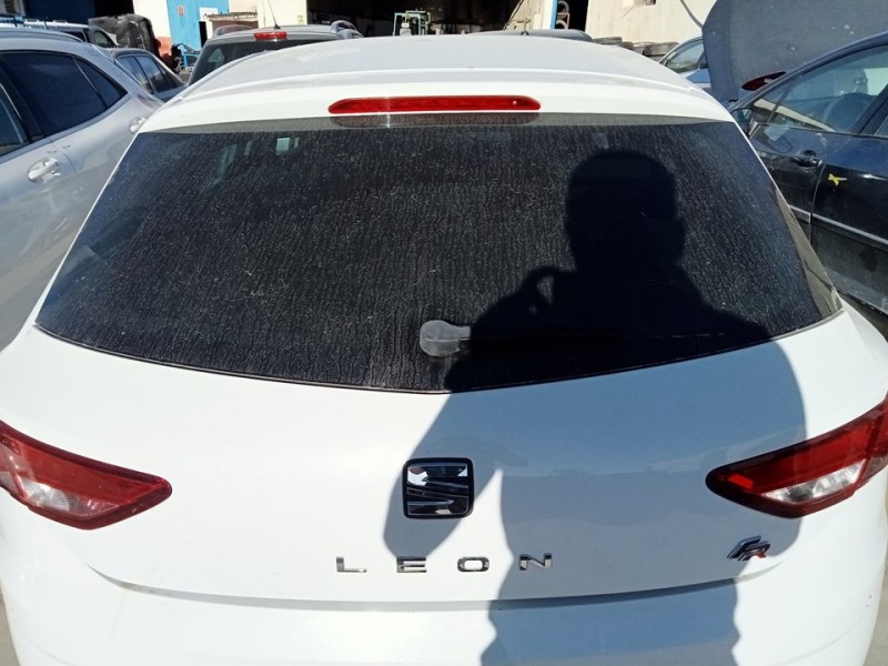 Recambio de porton trasero para seat leon (5f1) fr referencia OEM IAM 5F4827024  