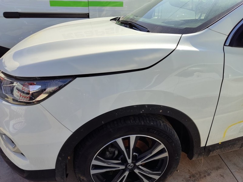 Recambio de aleta delantera izquierda para nissan qashqai (j11) acenta referencia OEM IAM F31014EAMB  