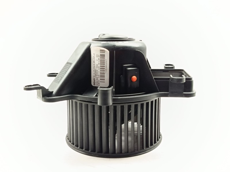 Recambio de ventilador calefaccion para peugeot 3008 i monospace (0u_) 1.6 hdi referencia OEM IAM 6441CP  