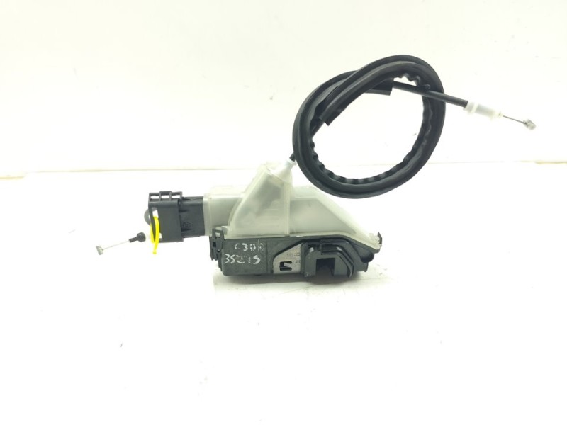 Recambio de cerradura puerta delantera derecha para citroën c3 aircross c-series referencia OEM IAM 9826677980  