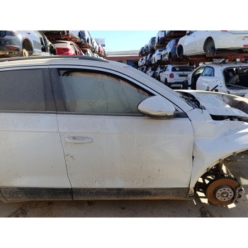 Recambio de puerta delantera derecha para volkswagen t-roc (d11) style referencia OEM IAM 2GA831052AH  