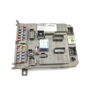 Recambio de caja reles / fusibles para citroën c5 berlina 2.0 hdi sx referencia OEM IAM 9645352980  