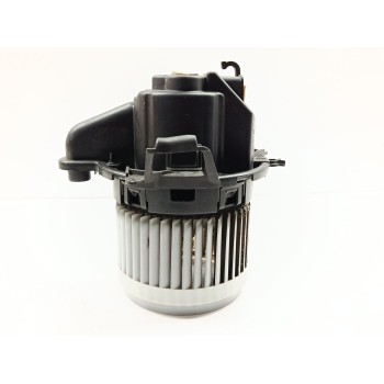 Recambio de ventilador calefaccion para renault captur dynamique referencia OEM IAM 272101005R  