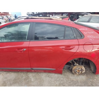 Recambio de puerta trasera izquierda para hyundai ioniq hybrid referencia OEM IAM 77003G2010  
