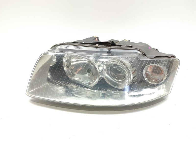 Recambio de faro izquierdo para audi a4 berlina (8e) 2.5 tdi quattro (132kw) referencia OEM IAM   