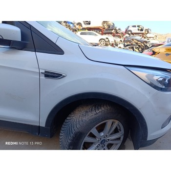 Recambio de aleta delantera derecha para ford kuga titanium referencia OEM IAM GV4116005AD  