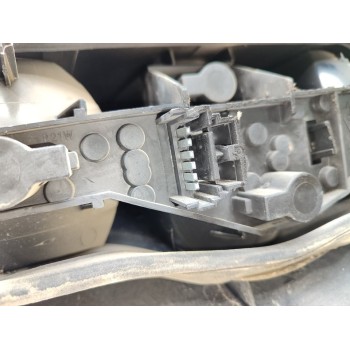 Recambio de piloto trasero izquierdo para renault laguna ii grandtour (kg0) expression confort referencia OEM IAM 8200002471  