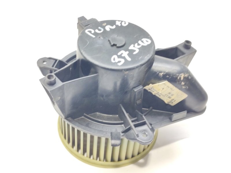 Recambio de ventilador calefaccion para fiat punto berlina (188) 1.2 8v active referencia OEM IAM 46723714  