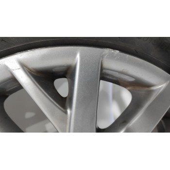 Recambio de llanta para renault megane iii berlina 5 p bose edition referencia OEM IAM 403005154R  