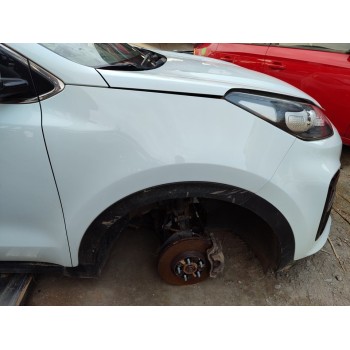 Recambio de aleta delantera derecha para kia sportage drive 2wd referencia OEM IAM 66321F1000  