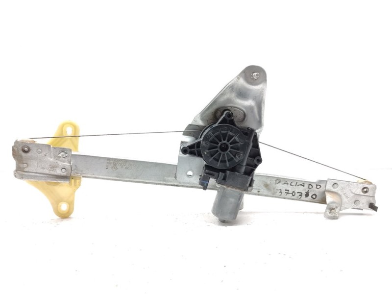 Recambio de elevalunas delantero derecho para dacia duster ii comfort referencia OEM IAM 807201952R  