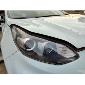Recambio de faro derecho para kia sportage drive 2wd referencia OEM IAM 92102F1010  