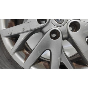 Recambio de llanta para renault megane iii berlina 5 p bose edition referencia OEM IAM 403005154R  