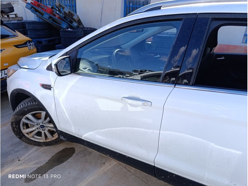 Recambio de puerta delantera izquierda para ford kuga titanium referencia OEM IAM GV41S20125AJ  