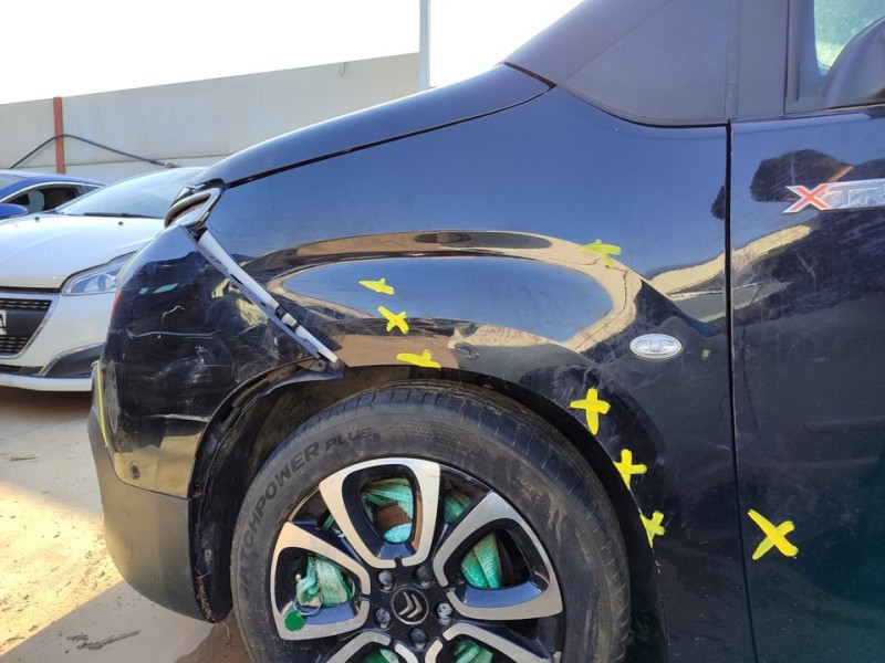 Recambio de aleta delantera izquierda para citroën berlingo start m referencia OEM IAM 9816482780  