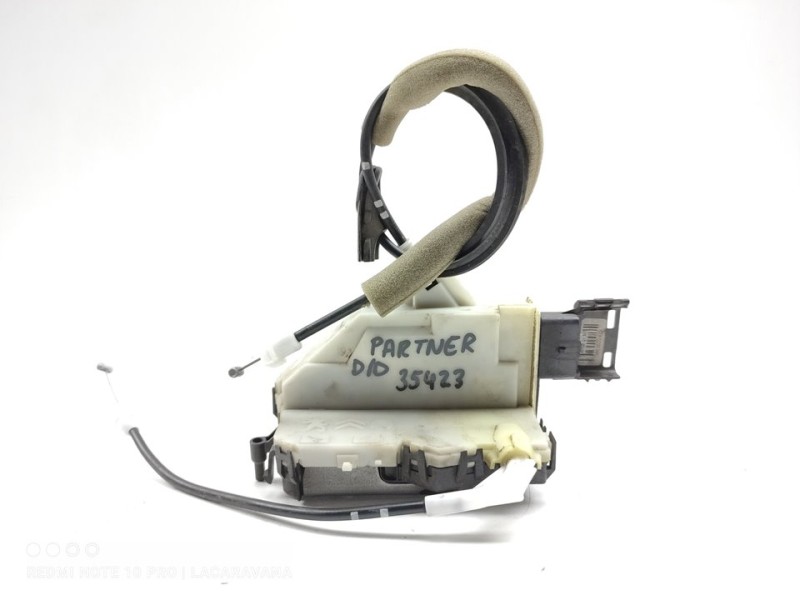 Recambio de cerradura puerta delantera derecha para peugeot partner kombi access referencia OEM IAM 9135EA  