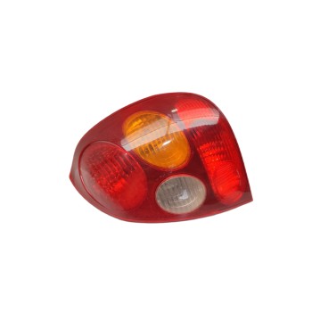 Recambio de piloto trasero derecho para toyota corolla (e11) 1.6 linea sol (5-ptas.) referencia OEM IAM 815501E130  