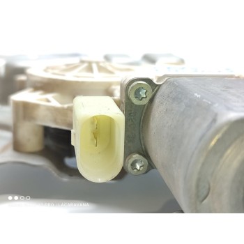 Recambio de elevalunas delantero derecho para volkswagen crafter caja cerrada caja cerrada 35 referencia OEM IAM A9067200146  