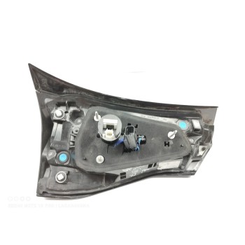 Recambio de piloto trasero derecho interior para toyota yaris cross hybrid 2wd active tech referencia OEM IAM 815800DB70  