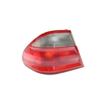 PILOTO TRASERO IZQUIERDO A2088200164 