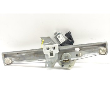 ELEVALUNAS DELANTERO IZQUIERDO E3B5A23201DF / 2323097 