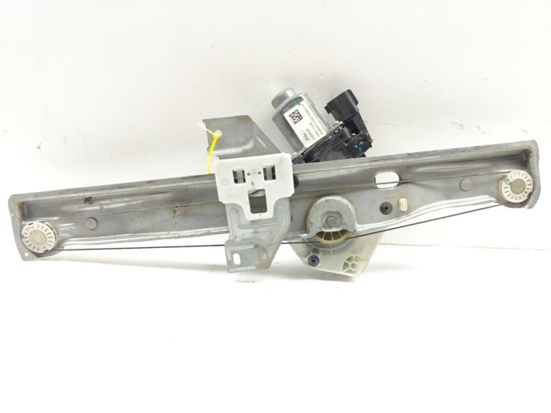 Recambio de elevalunas delantero izquierdo para ford ka+ black / white referencia OEM IAM E3B5A23201DF  