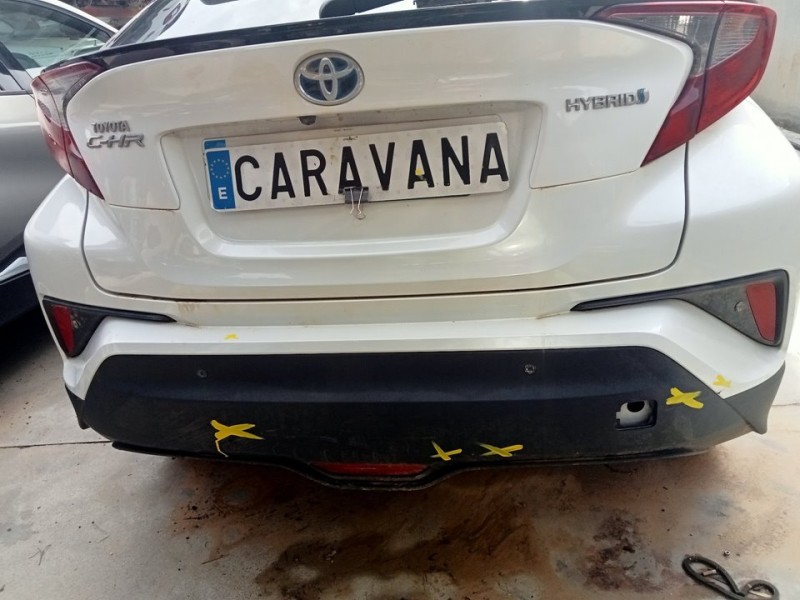 Recambio de paragolpes trasero para toyota c-hr hybrid active referencia OEM IAM 52159F4907  