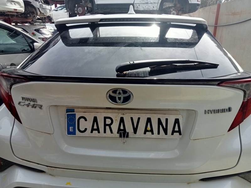 Recambio de porton trasero para toyota c-hr hybrid active referencia OEM IAM 67005F4020  