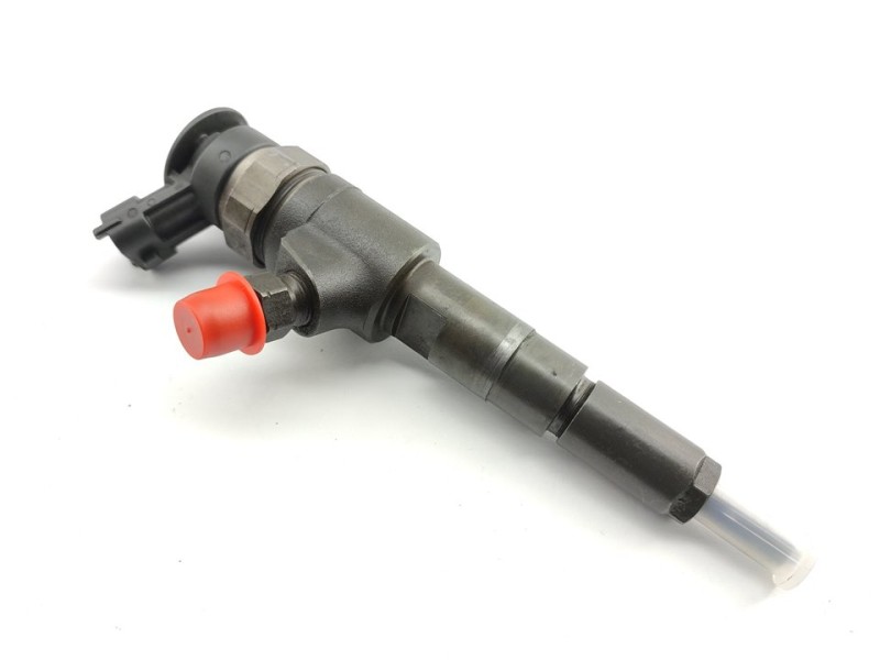 Recambio de inyector para citroën c3 hdi 70 collection referencia OEM IAM 0445110135  